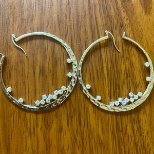 Silver earrings with crystal